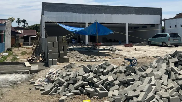 Abaikan Penolakan Warga, Ritel Modern di Tanalili Nekat Dibangun