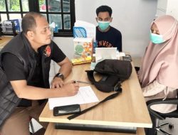 Satreskrim Polres Enrekang Terjun Ke Mitra SPPG Baroko, Chek Dugaan Keracunan 17 Siswa SD Baroko