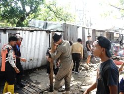 Tallo Tertibkan Lapak Liar, 8 PKL Bongkar Mandiri Usai SP3