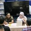 Dua Tersangka SM Dan HD Kasus Bansos Dugaan Korupsi BPNT 4,8 Milyar Ditahan Kejari Enrekang 