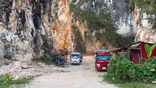 Ngamuk! Oknum Kades Diduga Ancam Wartawan: “Ku Sumbat Linggis Mulutmu!”