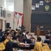 Ricuh RDPU DPRD Gowa, Nyaris Pecah Bentrokan di Ruang Rapat